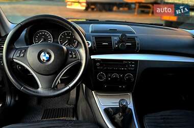 Хэтчбек BMW 1 Series 2011 в Новомосковске