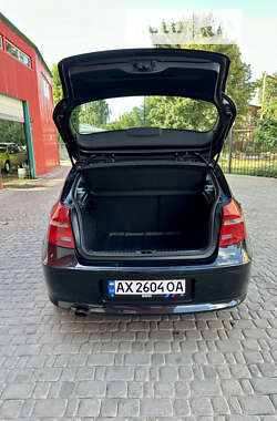 Хэтчбек BMW 1 Series 2008 в Харькове