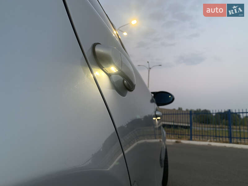 Хэтчбек BMW 1 Series 2007 в Харькове фото 11 Хэтчбек BMW 1 Series 2007 в Харькове