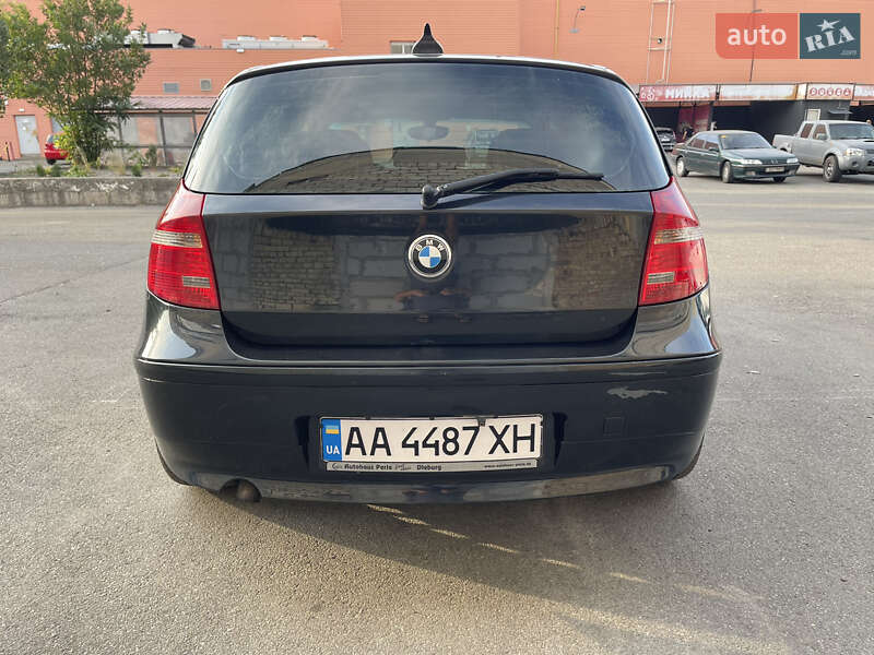 Хэтчбек BMW 1 Series 2005 в Киеве