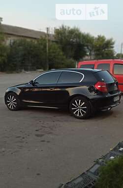 Купе BMW 1 Series 2008 в Єланці