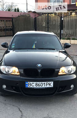 Хетчбек BMW 1 Series 2009 в Черкасах