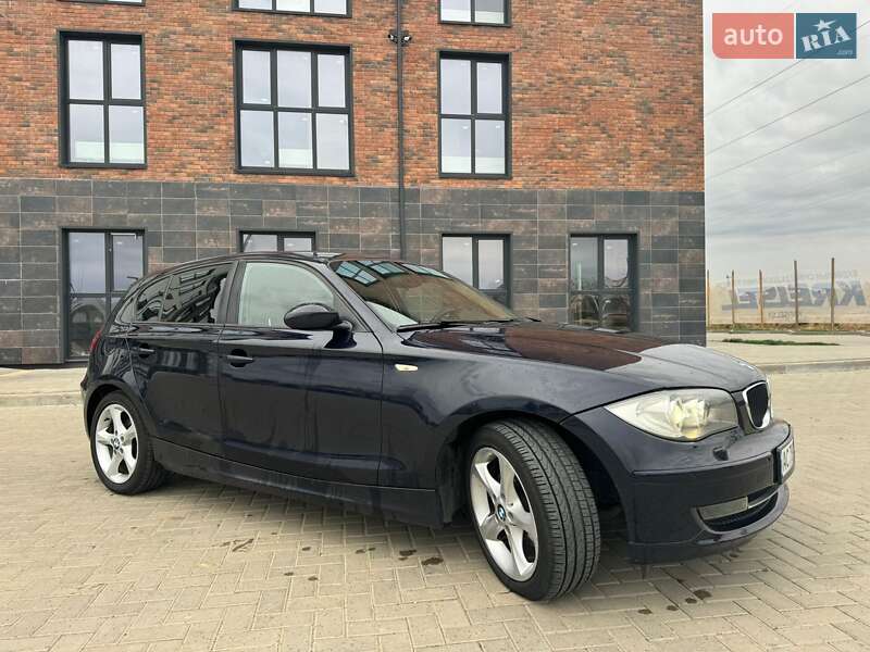 Хэтчбек BMW 1 Series 2007 в Луцке фото 42 Хэтчбек BMW 1 Series 2007 в Луцке