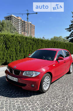 Хэтчбек BMW 1 Series 2009 в Днепре