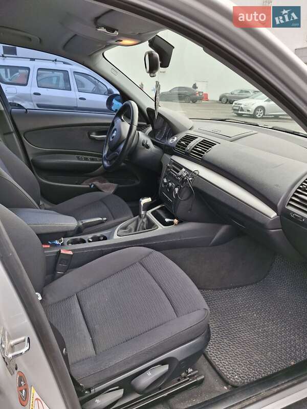 Хетчбек BMW 1 Series 2008 в Чернігові
