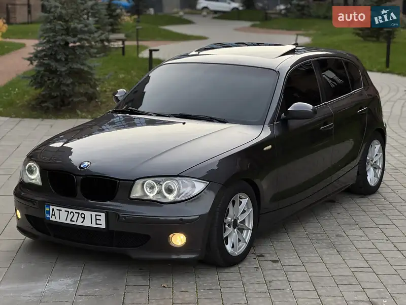 BMW 1 Series 2005