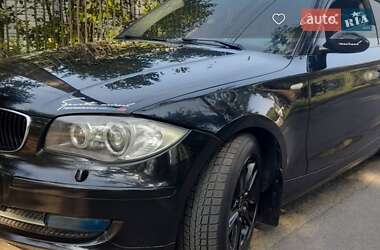 Купе BMW 1 Series 2007 в Киеве