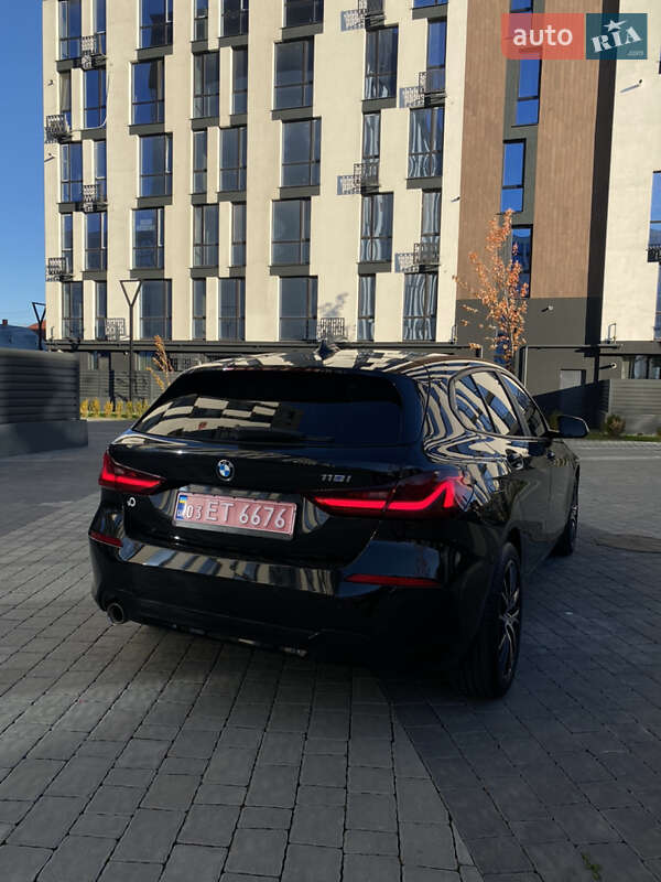 Хетчбек BMW 1 Series 2020 в Івано-Франківську