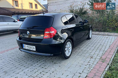 Хэтчбек BMW 1 Series 2010 в Снятине