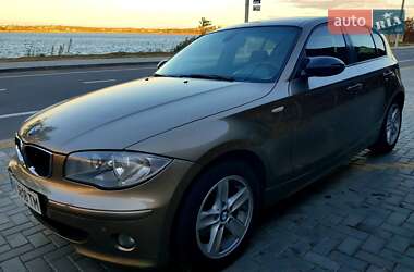 Хэтчбек BMW 1 Series 2005 в Николаеве