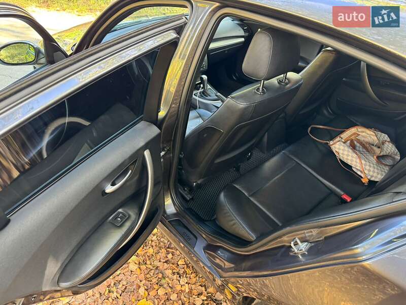 Хэтчбек BMW 1 Series 2006 в Лубнах фото 10 Хэтчбек BMW 1 Series 2006 в Лубнах