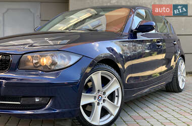 Хэтчбек BMW 1 Series 2010 в Ивано-Франковске