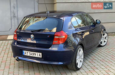 Хэтчбек BMW 1 Series 2010 в Ивано-Франковске