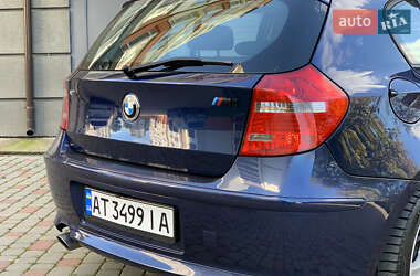 Хэтчбек BMW 1 Series 2010 в Ивано-Франковске