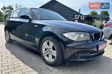 Хэтчбек BMW 1 Series 2007 в Рожище