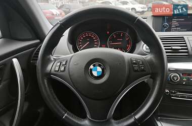 Хэтчбек BMW 1 Series 2011 в Киеве