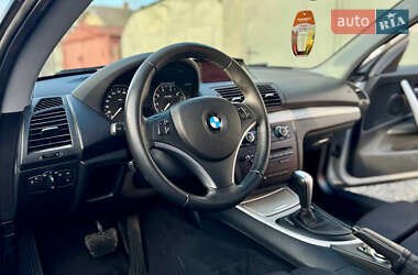 Хетчбек BMW 1 Series 2010 в Дрогобичі