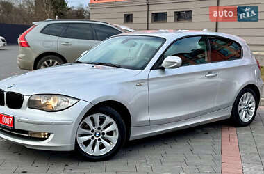 Хетчбек BMW 1 Series 2010 в Дрогобичі