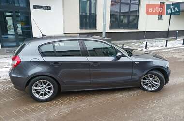 Хэтчбек BMW 1 Series 2005 в Львове