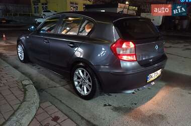 Хэтчбек BMW 1 Series 2005 в Львове