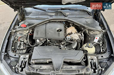 Хэтчбек BMW 1 Series 2012 в 