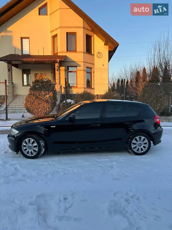 BMW 1 Series 2011