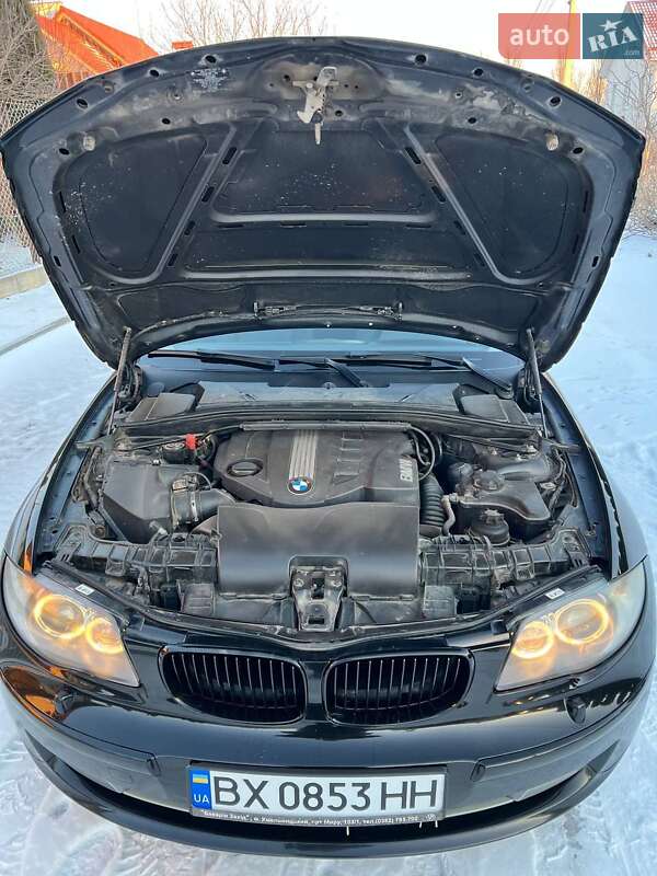 Хэтчбек BMW 1 Series 2011 в Хмельницком