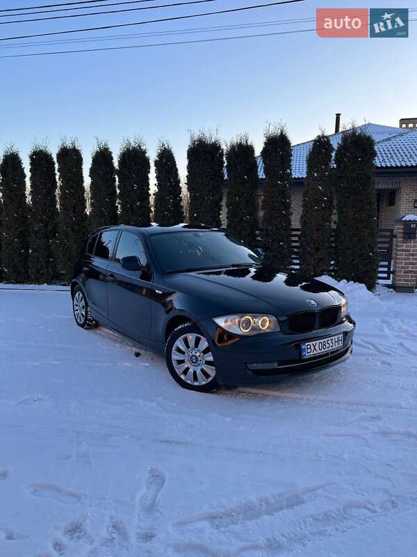 Хэтчбек BMW 1 Series 2011 в Хмельницком