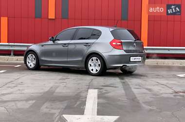 Хетчбек BMW 1 Series 2009 в Києві