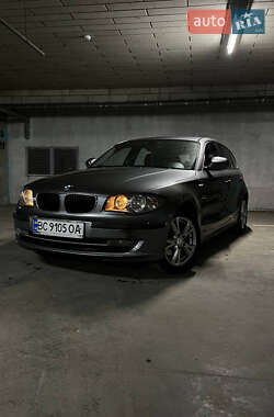 Хэтчбек BMW 1 Series 2011 в Львове