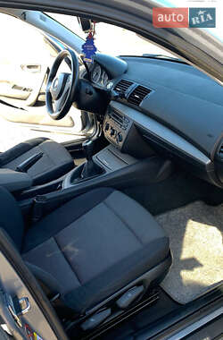 Хэтчбек BMW 1 Series 2006 в  фото 8 Хэтчбек BMW 1 Series 2006 в