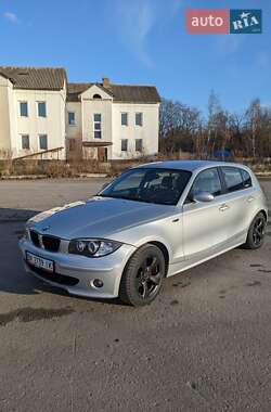 Хетчбек BMW 1 Series 2005 в 