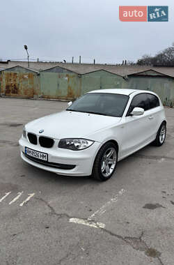 Купе BMW 1 Series 2009 в Житомире