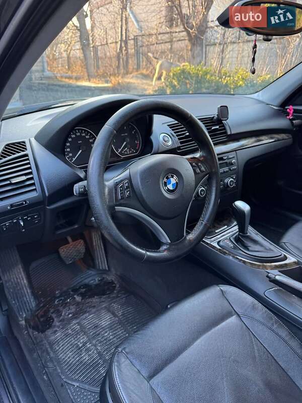 Хетчбек BMW 1 Series 2007 в Житомирі