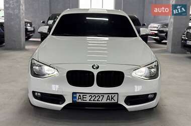 Хетчбек BMW 1 Series 2011 в Кам'янському