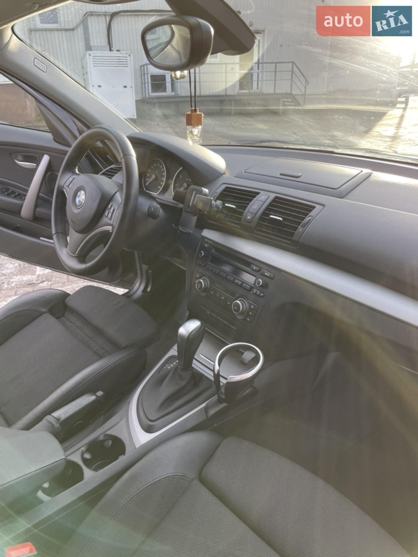 2010 BMW 1er - мініатюра 19