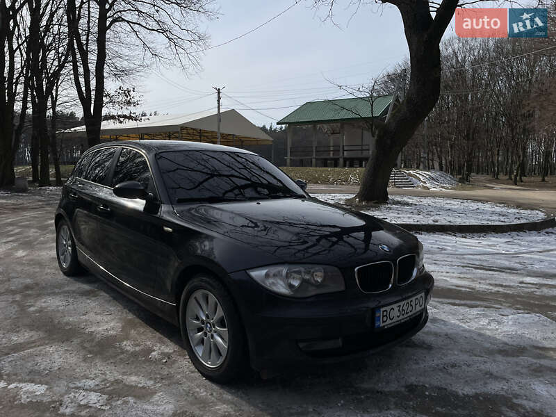 Хетчбек BMW 1 Series 2007 в Львові