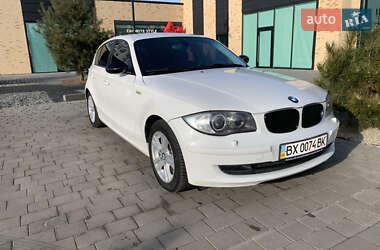 Хетчбек BMW 1 Series 2009 в Хмельницькому