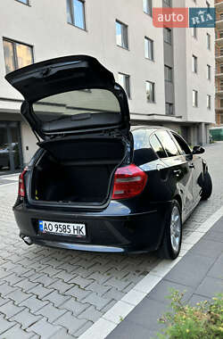Хетчбек BMW 1 Series 2008 в 