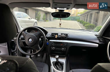 Хетчбек BMW 1 Series 2008 в 