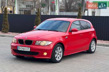 Хэтчбек BMW 1 Series 2005 в 