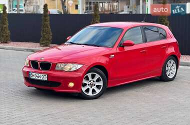 Хэтчбек BMW 1 Series 2005 в 