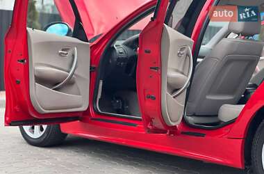 Хэтчбек BMW 1 Series 2005 в 