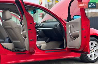 Хэтчбек BMW 1 Series 2005 в 