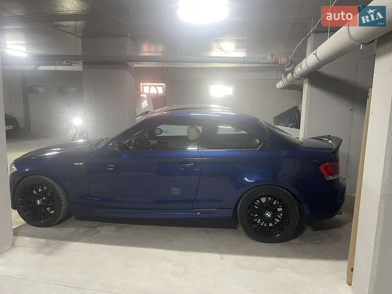 Купе BMW 1 Series 2008 в Ізмаїлі фото 33 Купе BMW 1 Series 2008 в Ізмаїлі