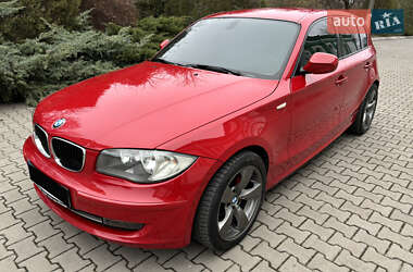 Хэтчбек BMW 1 Series 2011 в Запорожье