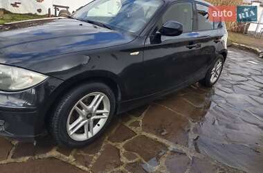 Хэтчбек BMW 1 Series 2011 в 