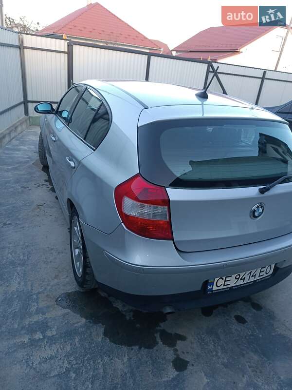 Хэтчбек BMW 1 Series 2005 в Банилове