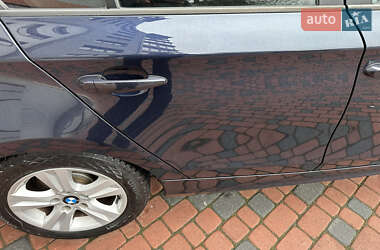 Хэтчбек BMW 1 Series 2009 в 