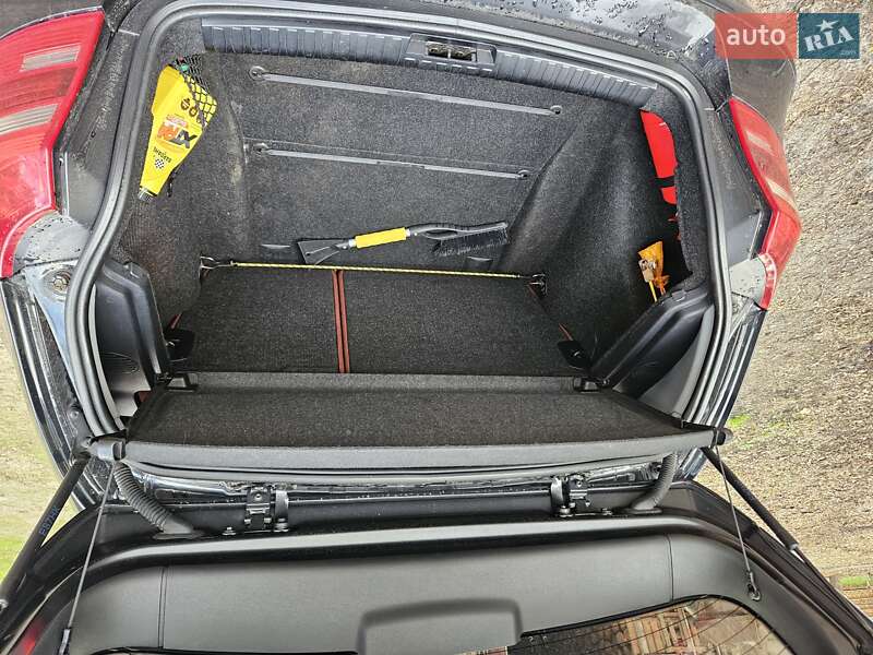 Хетчбек BMW 1 Series 2007 в Києві